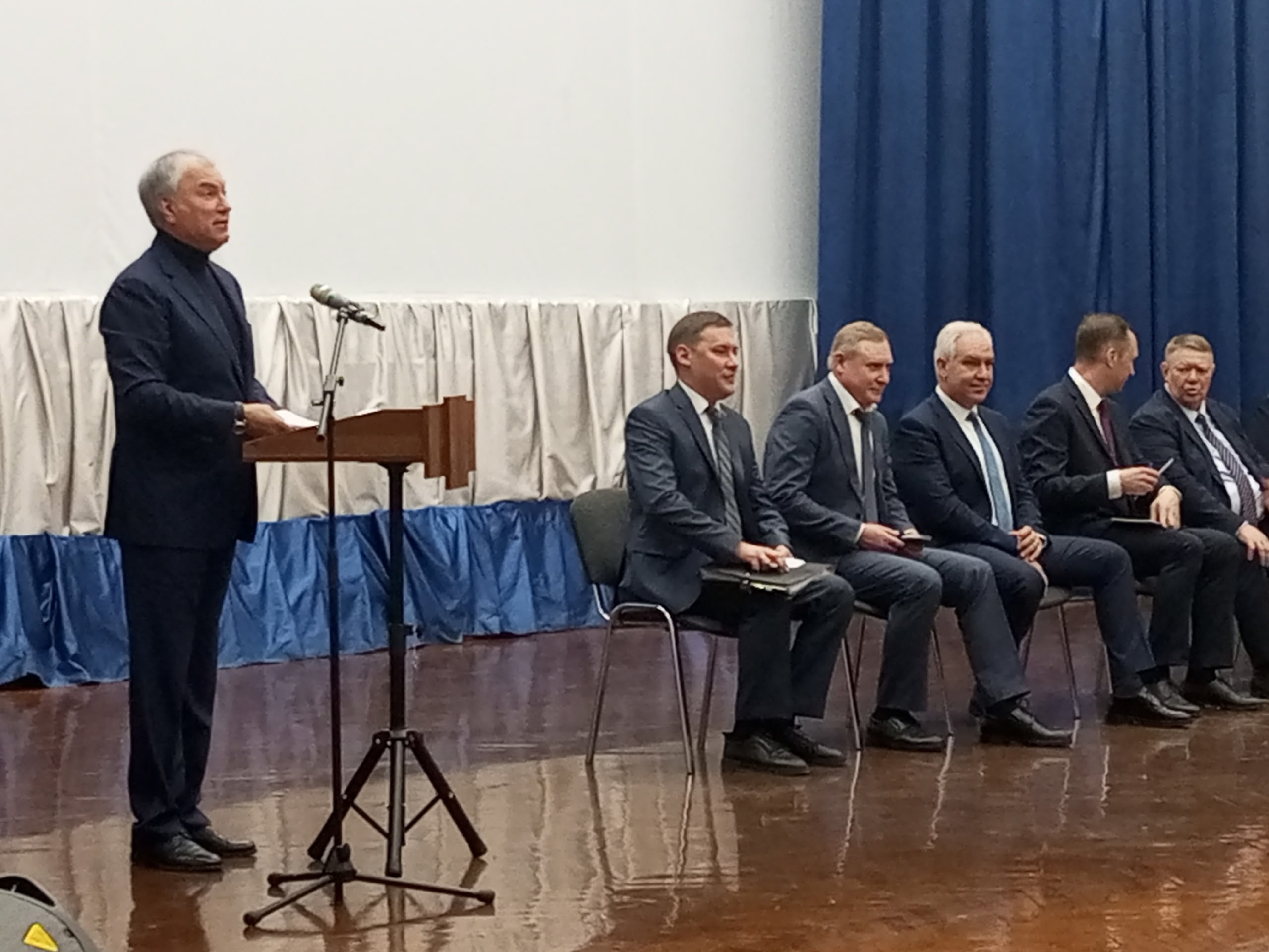 Володин сообщил об открытии Суворовского училища в Саратове Володин сообщил об открытии Суворовского училища в Саратове